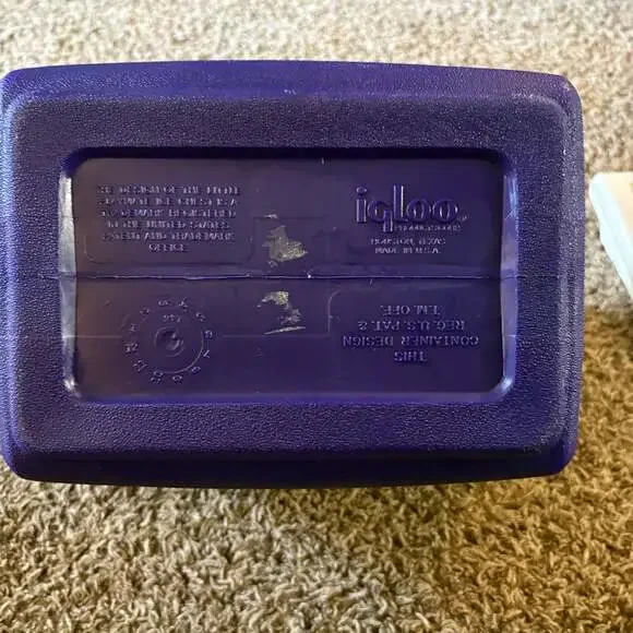 Igloo Little Playmate 7 Quart Cooler, White and Purple Vintage Y2K - Picture 3 of 4